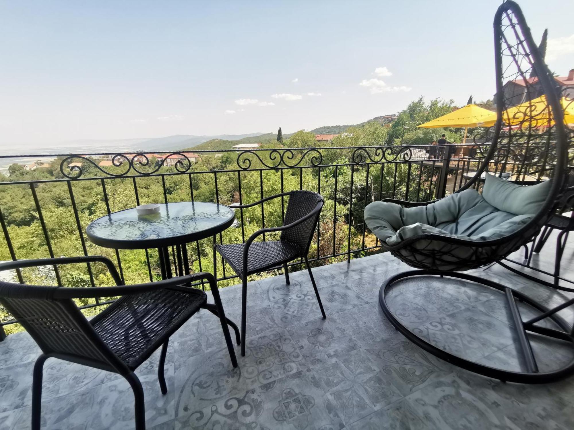 Boutique Hotel Bellevue Sighnaghi Quarto foto